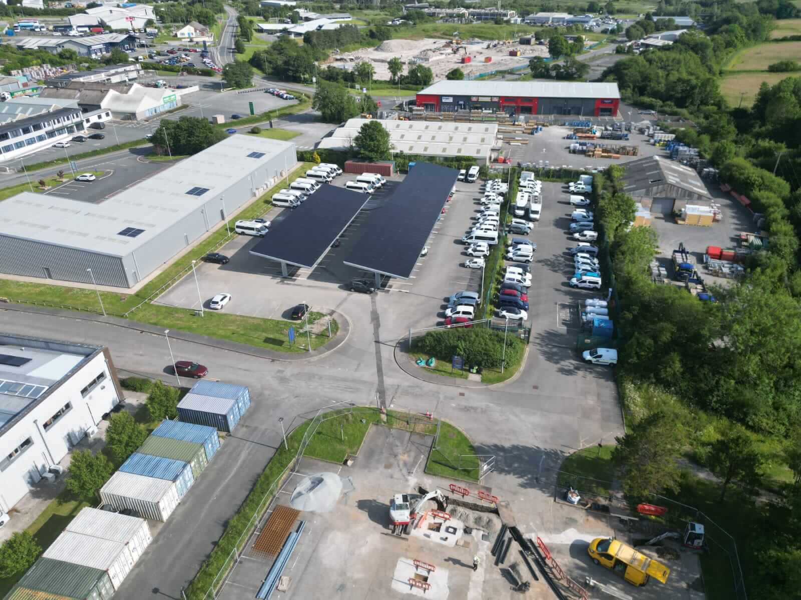 Covered visitor parking with OPTI Bluetop Solar Parking and BlueRoof at Paultons Park